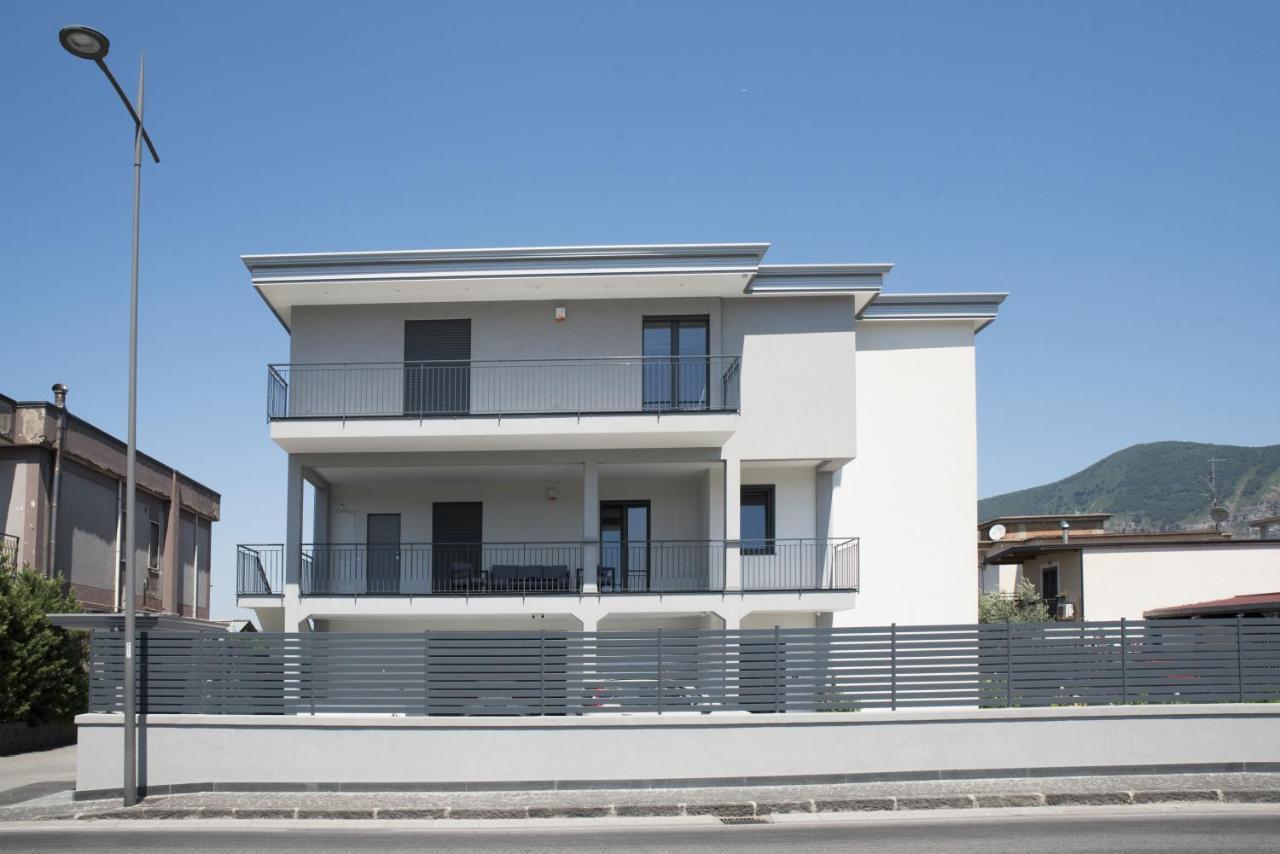Aa Residence - Free Private Parking Sarno Bagian luar foto