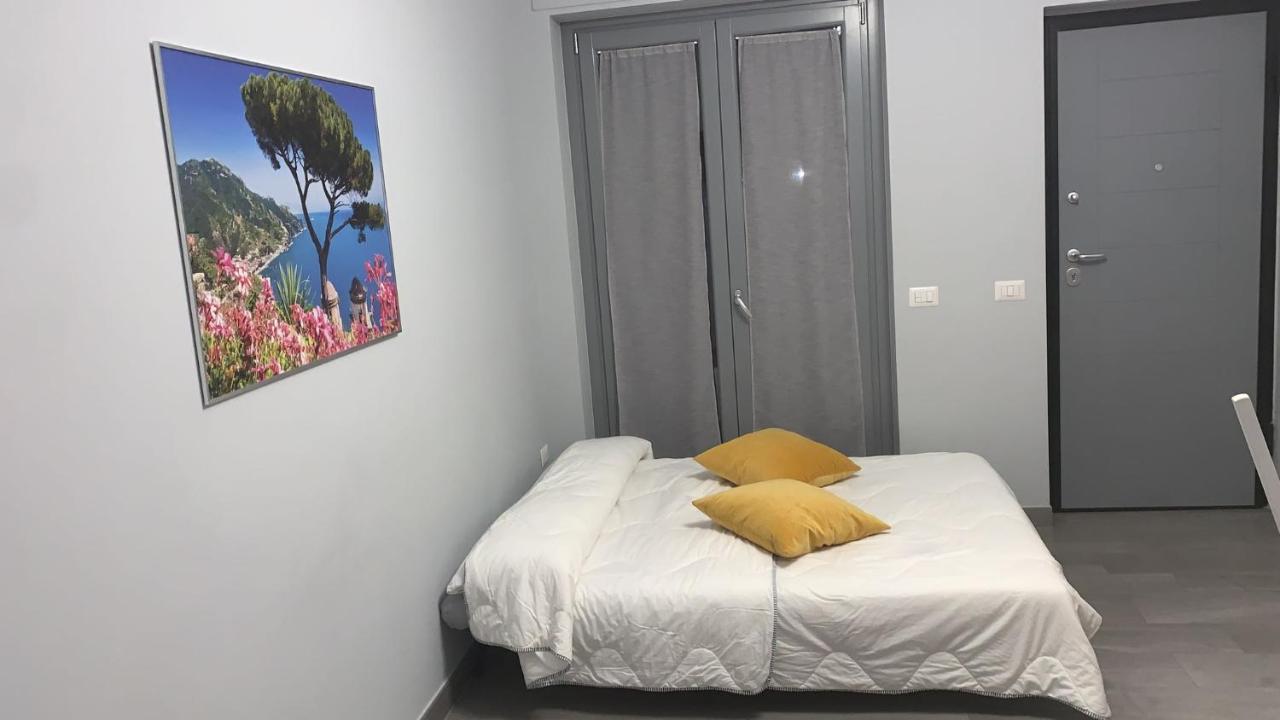 Aa Residence - Free Private Parking Sarno Bagian luar foto